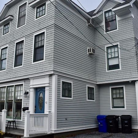 Modern Cottage In Downtown Npt-Waites Wharf Cottage Newport Exterior photo